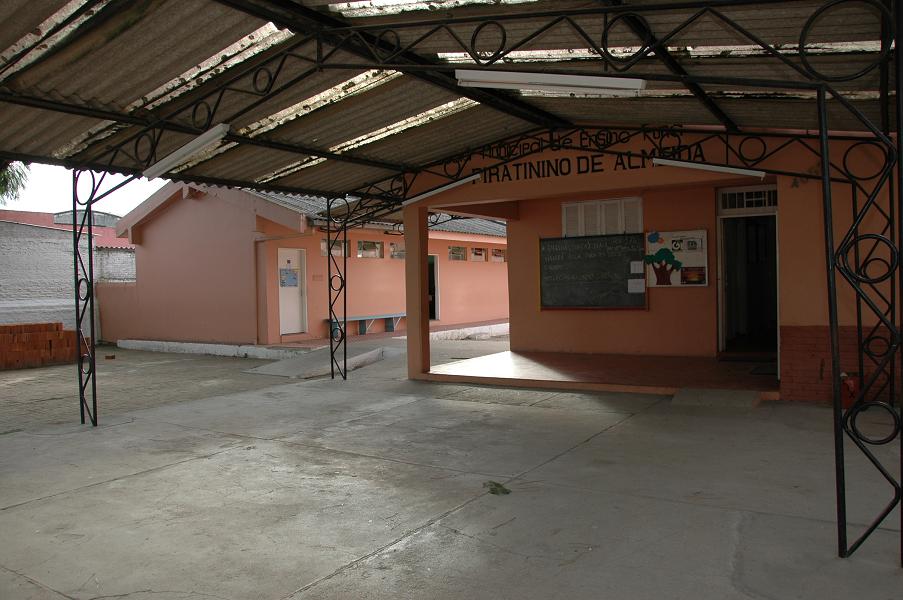 Foto da E.M.E.F. Piratinino de Almeida